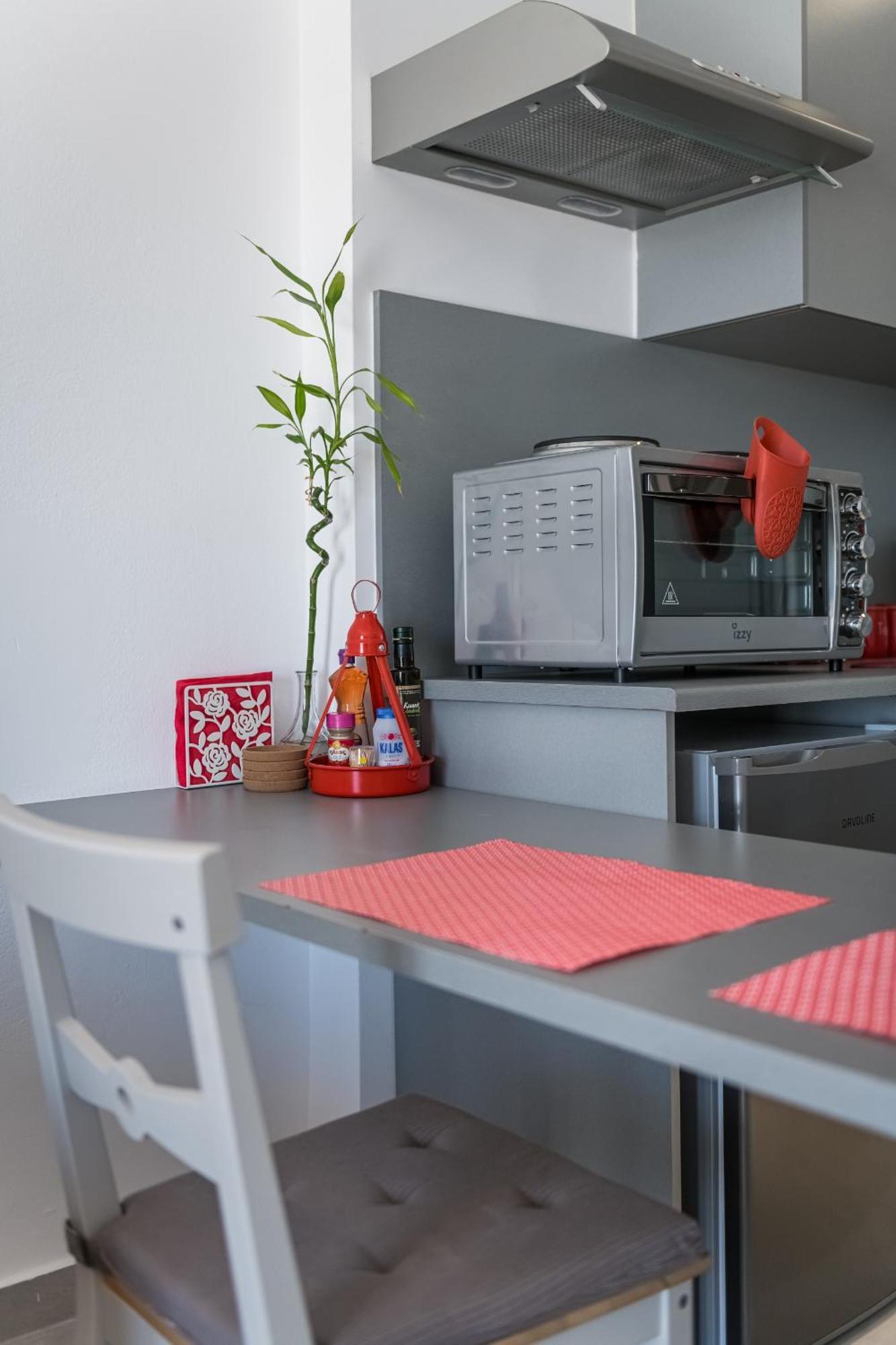 Milva Apartments コス・タウン エクステリア 写真